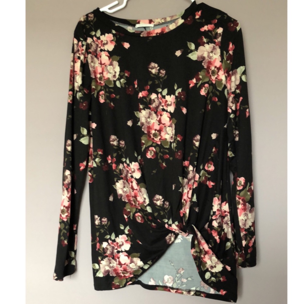 Black Floral Knot Top